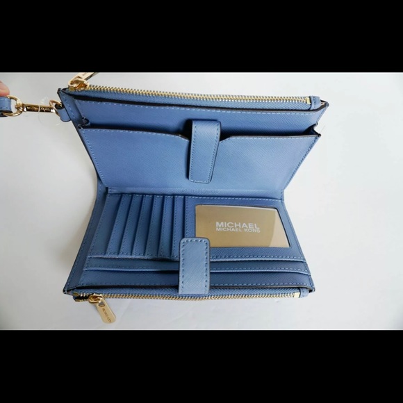 SOLD - Picture 5 of 8